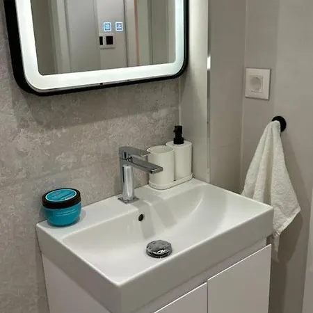 Apartman The Urban Pearl In The Heart Of Next To National Palace Of Culture